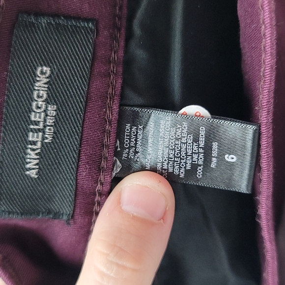 EUC EXPRESS WOMEN Burgundy Midrise Ankle - Picture 11 of 11